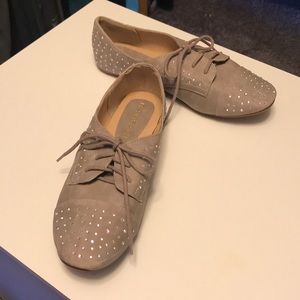 Never worn shoes. Size 7.5